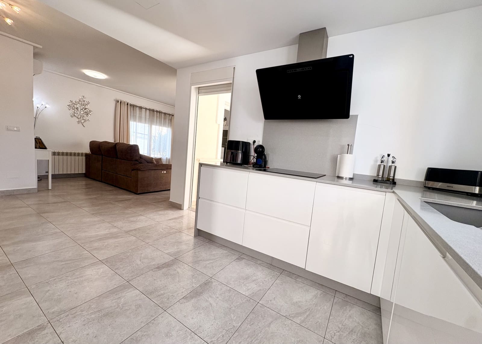 3 makuuhuone Huvila myytävänä paikassa Mar Menor Golf Resort mukana uima-altaan 
autotalli - 525 000 € (Ref: 10163559)