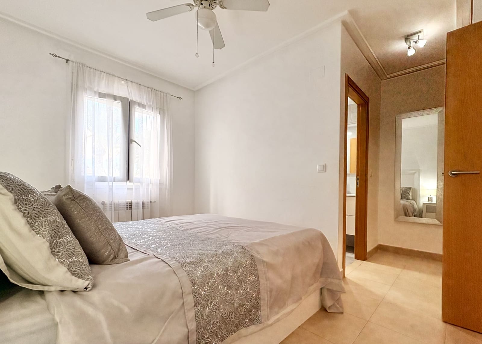 3 makuuhuone Huvila myytävänä paikassa Mar Menor Golf Resort mukana uima-altaan 
autotalli - 525 000 € (Ref: 10163559)