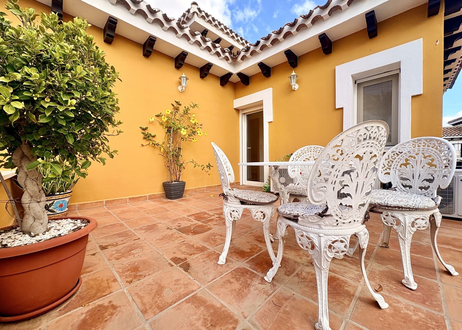 3 makuuhuone Huvila myytävänä paikassa Mar Menor Golf Resort mukana uima-altaan 
autotalli - 525 000 € (Ref: 10163559)