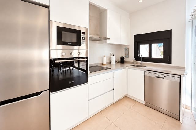 2 slaapkamer Appartement te koop in Lo Pagan, San Pedro del Pinatar met zwembad - € 279.000 (Ref: 10179230)