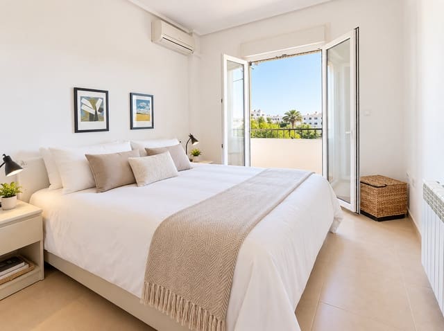 2 bedroom Apartment for sale in Hacienda Riquelme Golf, Murcia city with pool garage - € 165,000 (Ref: 10179438)