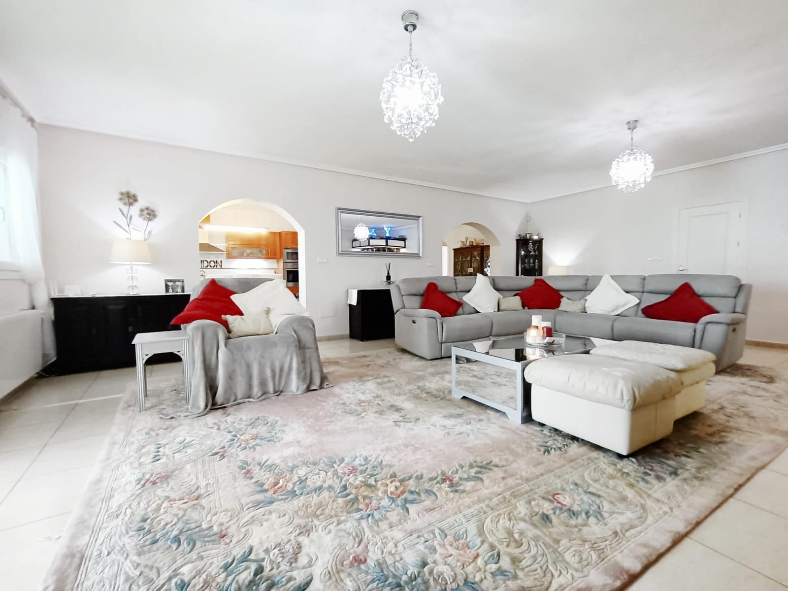 6 makuuhuone Huvila myytävänä paikassa Gea y Truyols - 569 950 € (Ref: 7785247)