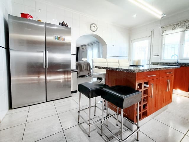 6 soveværelse Villa til salg i Gea y Truyols, Murcia by - € 569.950 (Ref: 7785247)