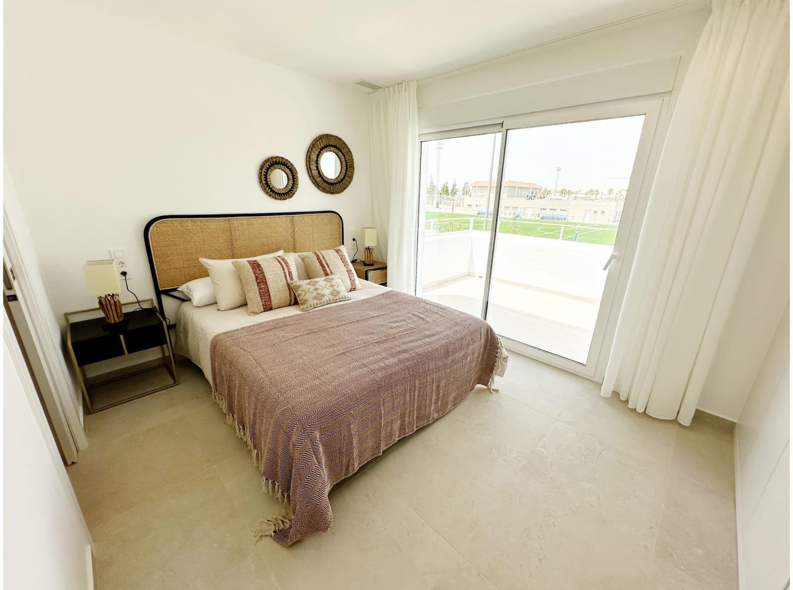 Chalet de 3 habitaciones en Los Alcázares en venta con piscina - 399.850 € (Ref: 8252451)