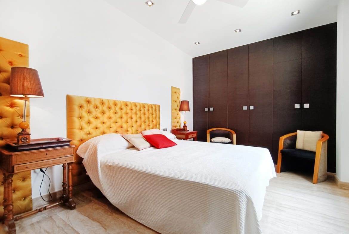 5 makuuhuone Huvila myytävänä paikassa Banos y Mendigo - 899 000 € (Ref: 8258008)