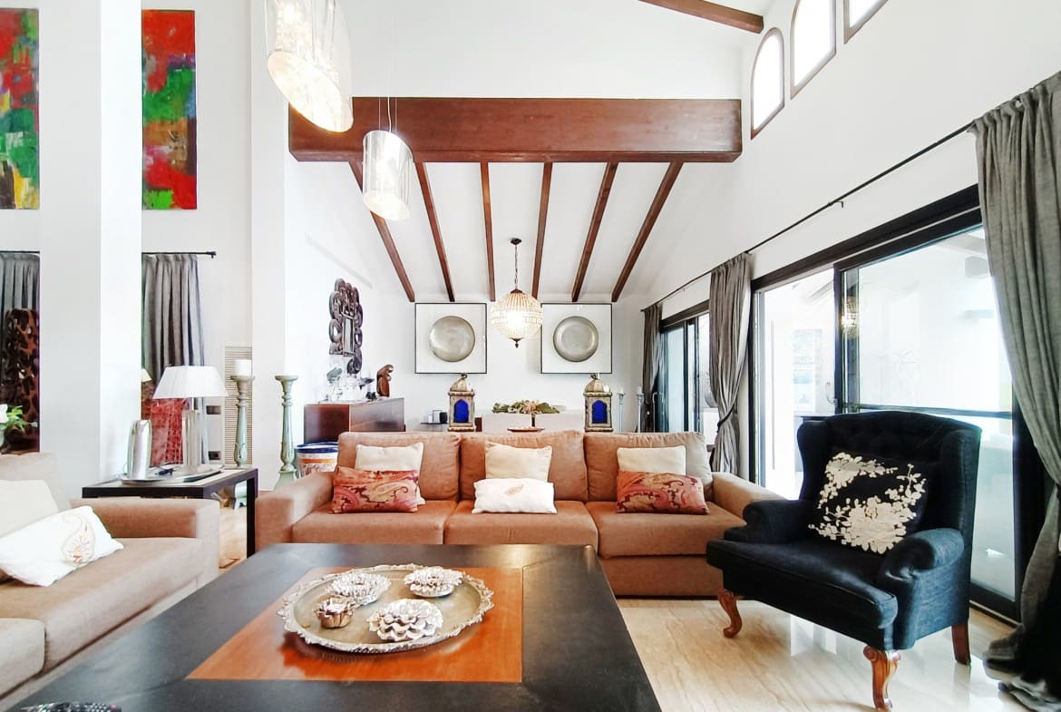 5 makuuhuone Huvila myytävänä paikassa Banos y Mendigo - 899 000 € (Ref: 8258008)