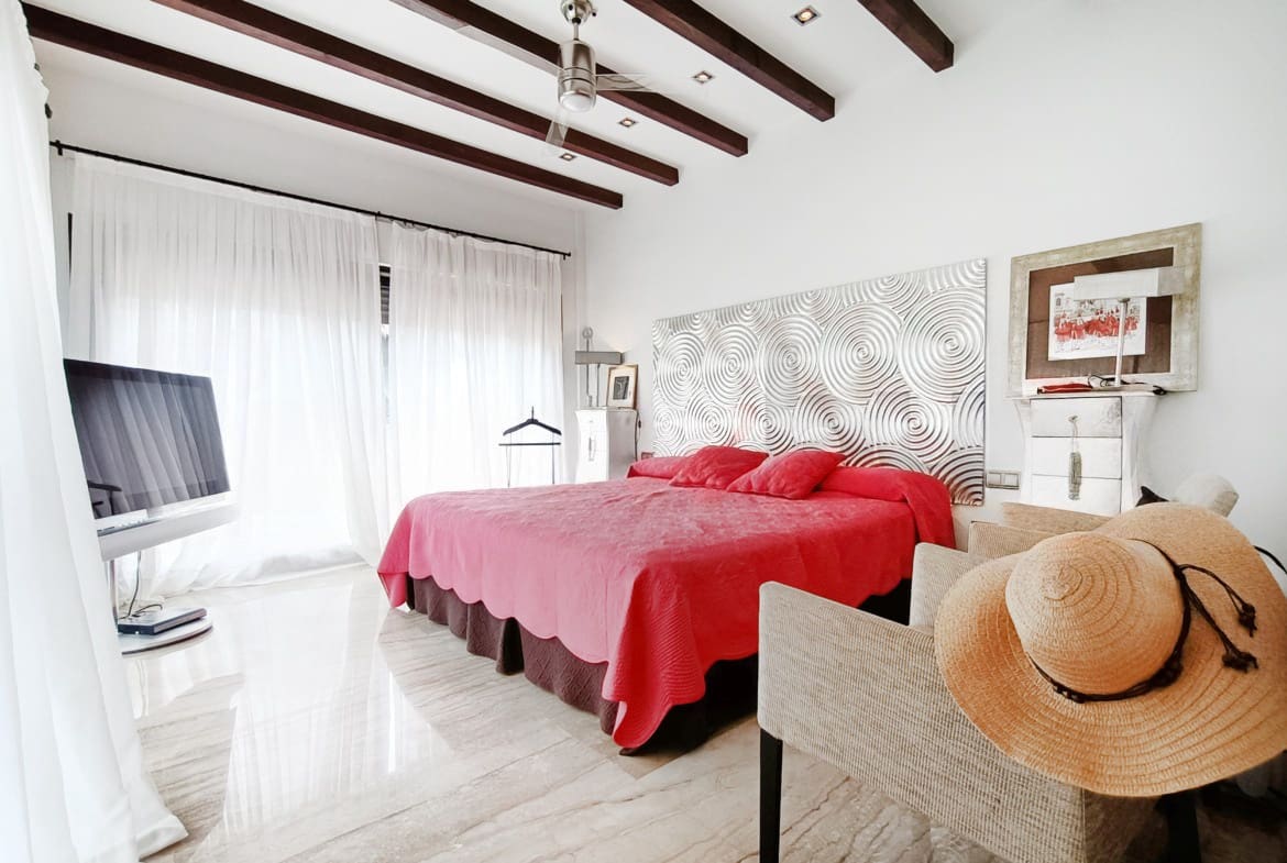 5 makuuhuone Huvila myytävänä paikassa Banos y Mendigo - 899 000 € (Ref: 8258008)