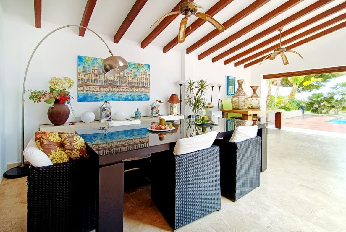 5 makuuhuone Huvila myytävänä paikassa Banos y Mendigo - 899 000 € (Ref: 8258008)