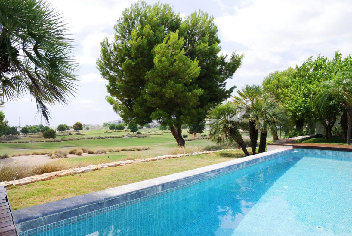 5 makuuhuone Huvila myytävänä paikassa Banos y Mendigo - 899 000 € (Ref: 8258008)