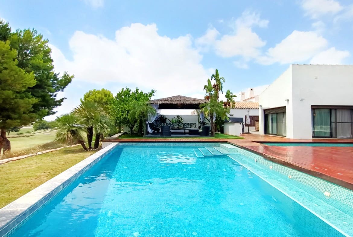 5 makuuhuone Huvila myytävänä paikassa Banos y Mendigo - 899 000 € (Ref: 8258008)