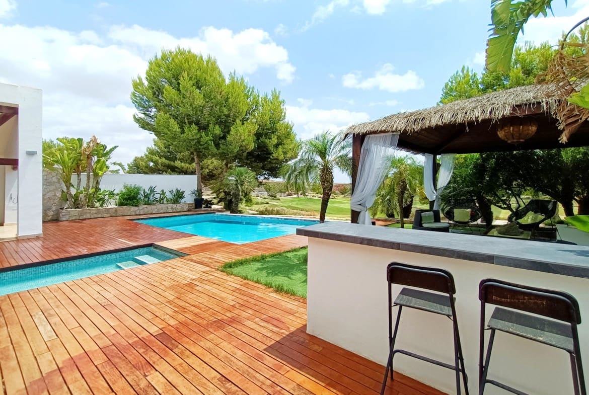 5 makuuhuone Huvila myytävänä paikassa Banos y Mendigo - 899 000 € (Ref: 8258008)