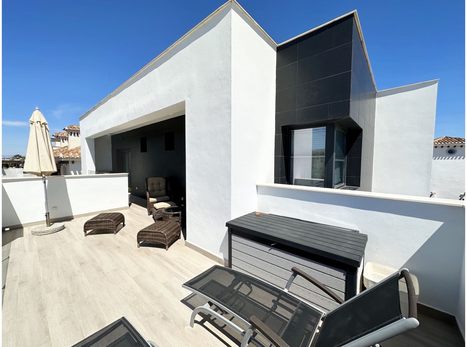 5 bedroom Villa for sale in Mar Menor Golf Resort - € 1,025,000 (Ref: 8352994)