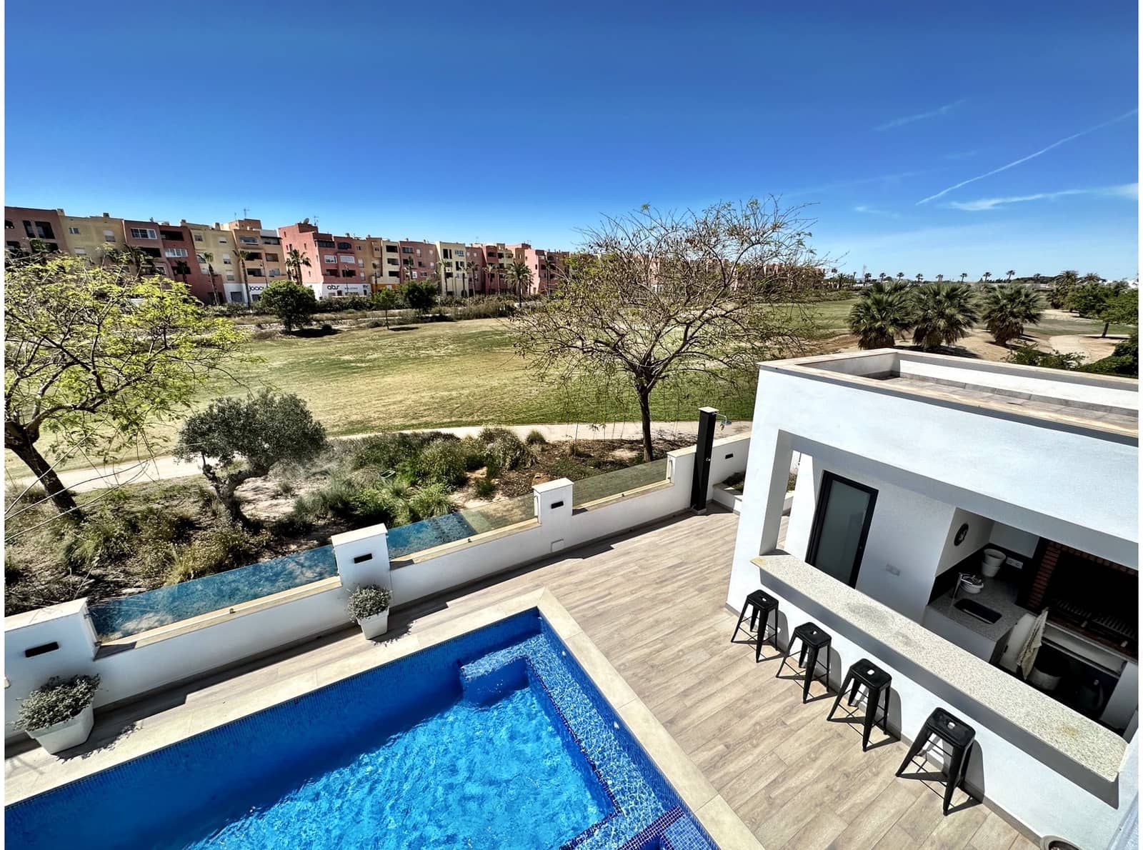 5 bedroom Villa for sale in Mar Menor Golf Resort - € 1,025,000 (Ref: 8352994)