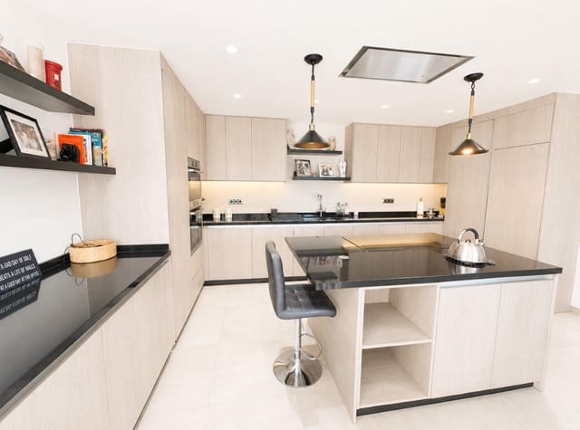 5 soveværelse Villa til salg i Mar Menor Golf Resort, Torre-Pacheco - € 1.025.000 (Ref: 8352994)