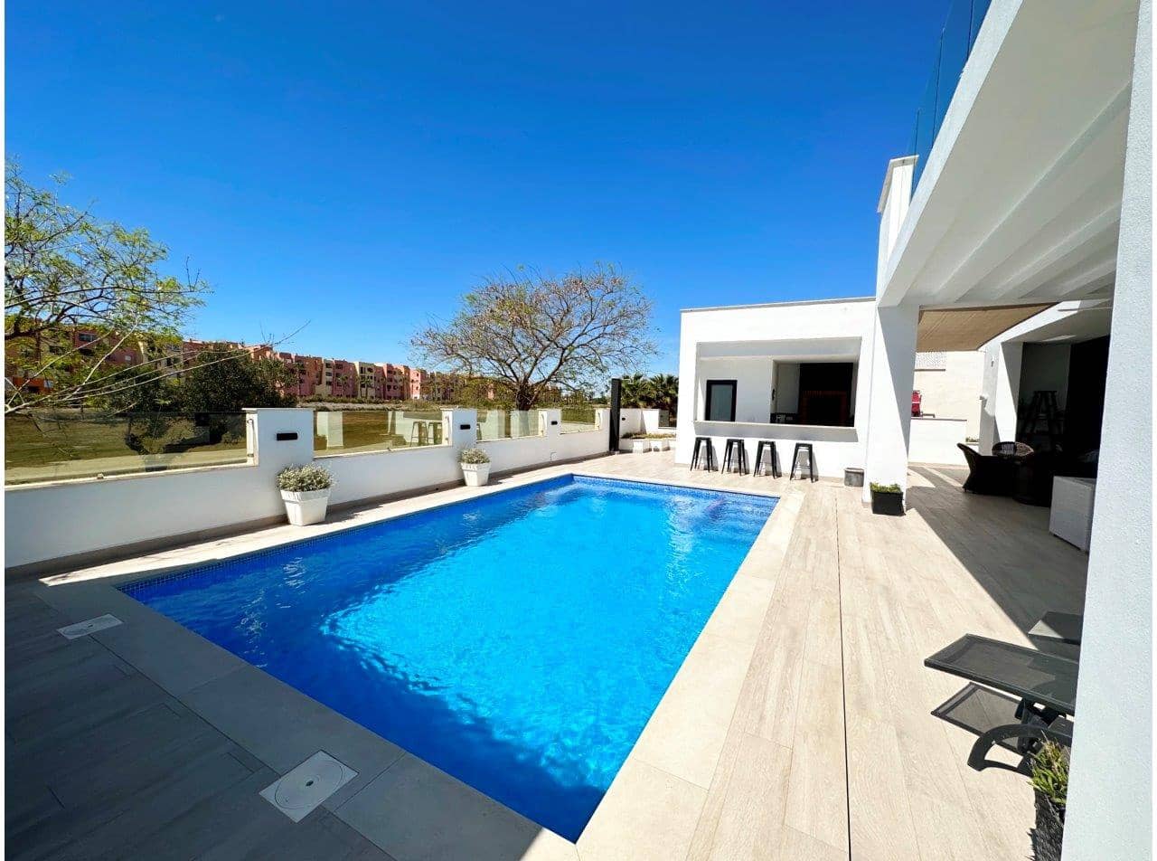 5 soveværelse Villa til salg i Mar Menor Golf Resort - € 1.025.000 (Ref: 8352994)