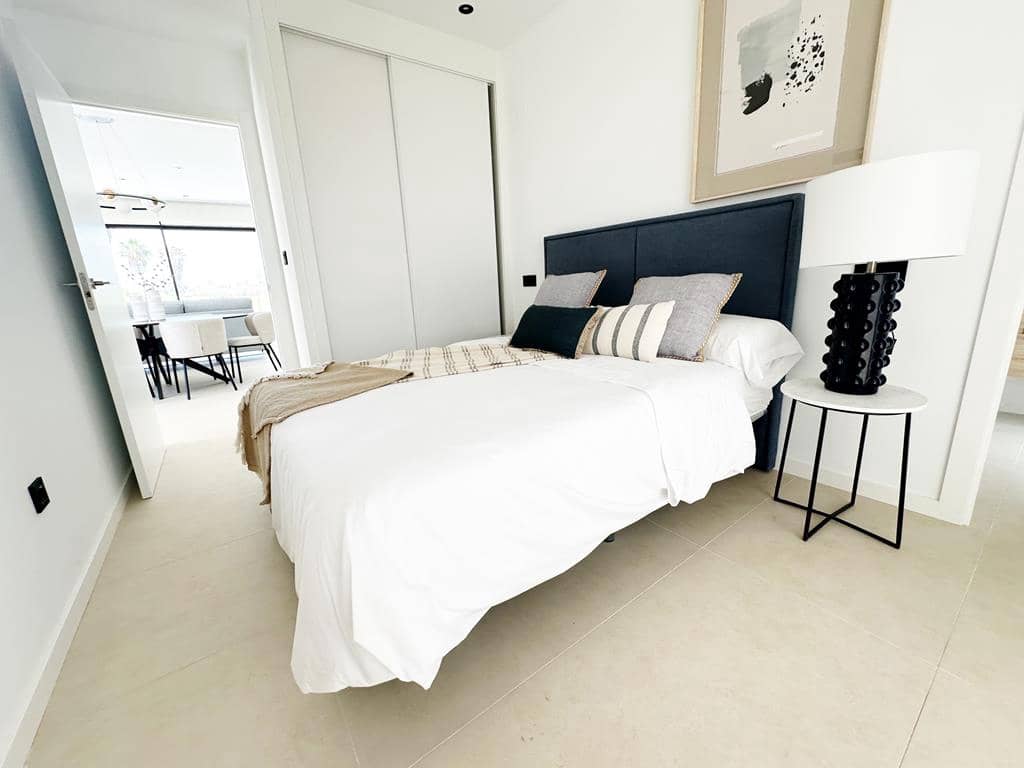 4 bedroom Villa for sale in Los Alcazares - € 684,950 (Ref: 8429537)