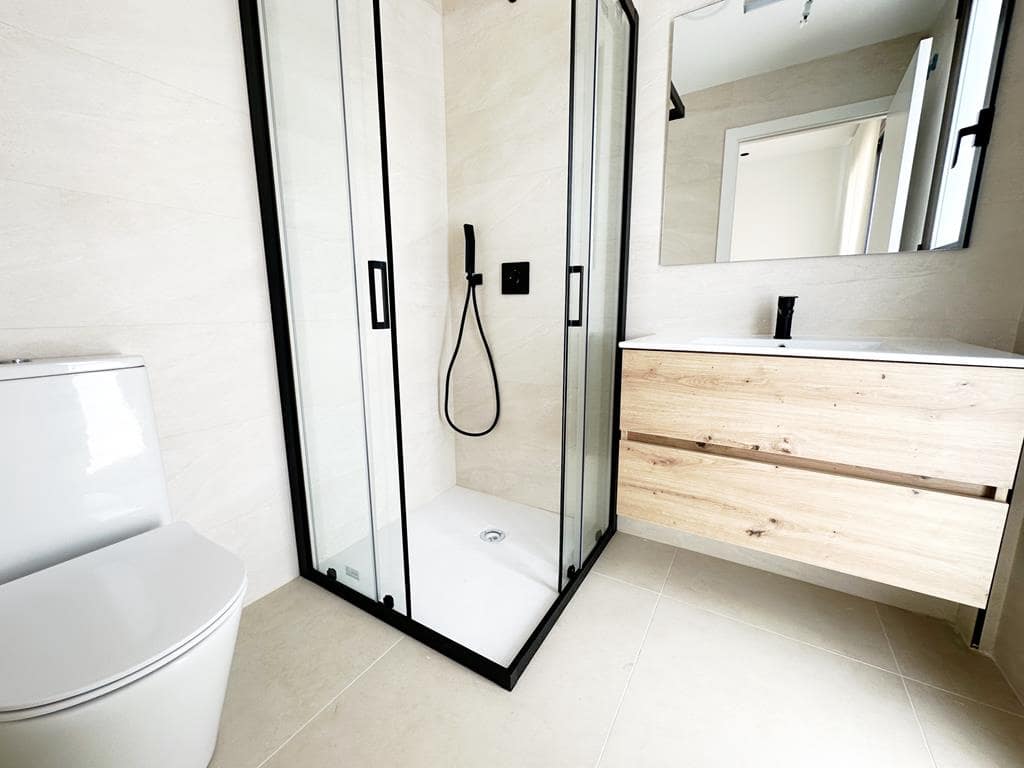 4 bedroom Villa for sale in Los Alcazares - € 684,950 (Ref: 8429537)