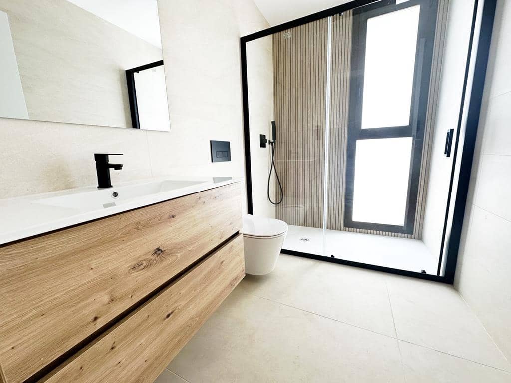 4 bedroom Villa for sale in Los Alcazares - € 684,950 (Ref: 8429537)