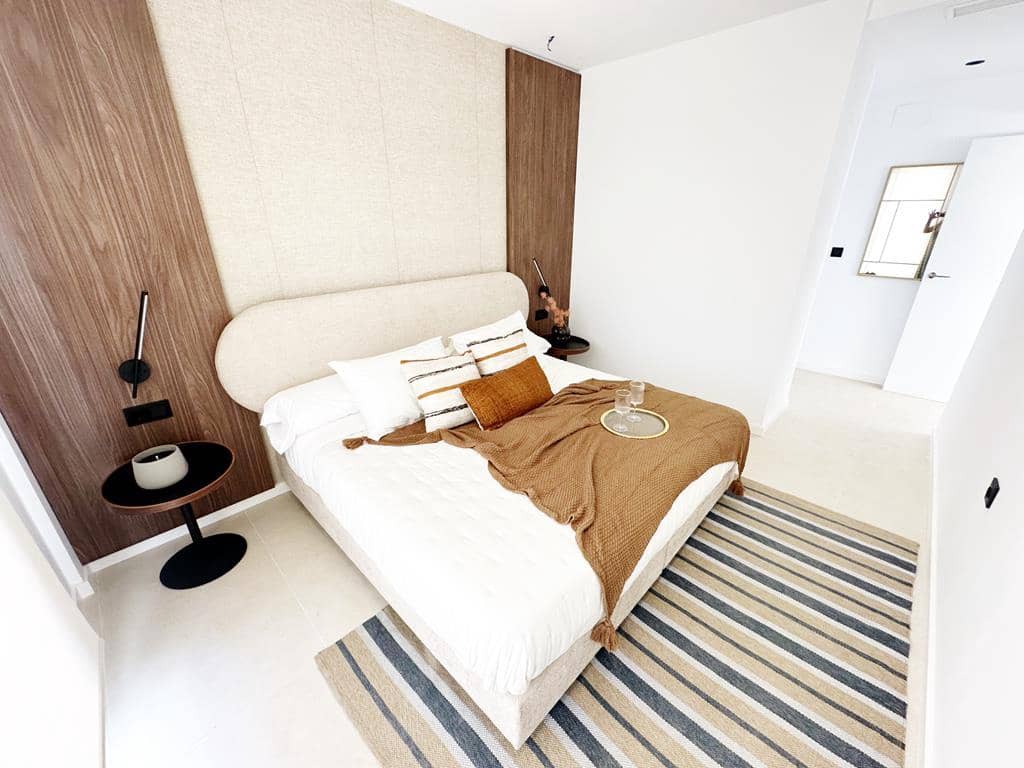 4 bedroom Villa for sale in Los Alcazares - € 684,950 (Ref: 8429537)