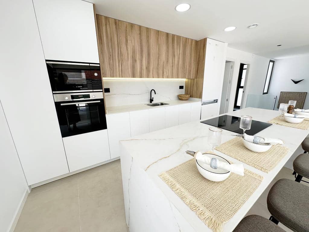 4 bedroom Villa for sale in Los Alcazares - € 684,950 (Ref: 8429537)