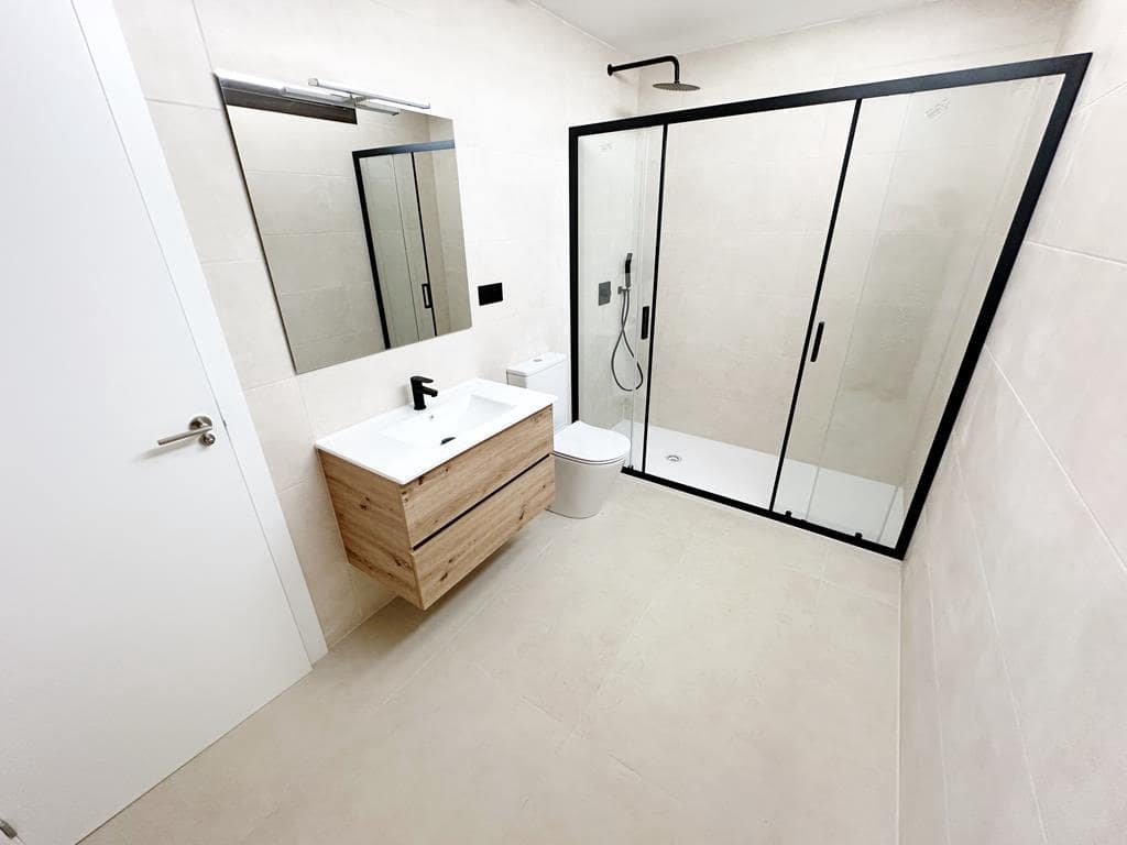 4 bedroom Villa for sale in Los Alcazares - € 684,950 (Ref: 8429537)