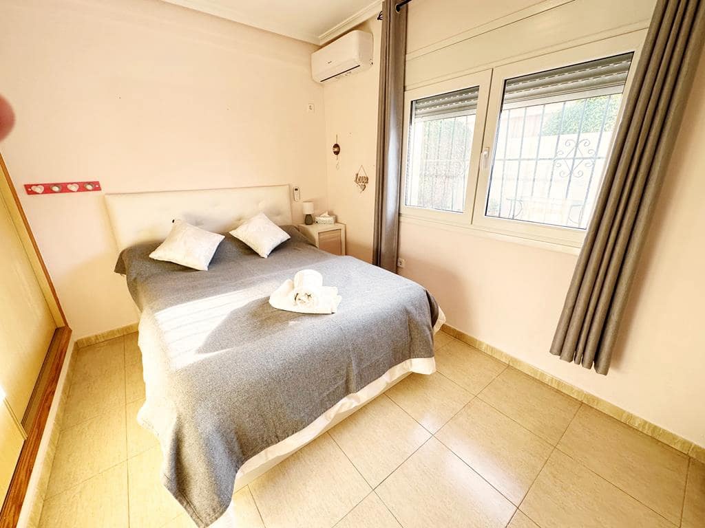 3 soverom Villa til salgs i Gea y Truyols - € 315 000 (Ref: 8594279)