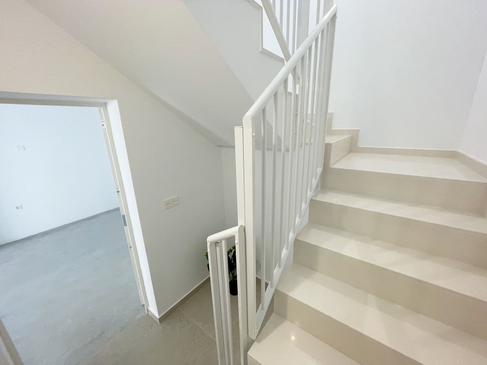 Chalet de 3 habitaciones en Los Alcázares en venta - 466.950 € (Ref: 8756683)