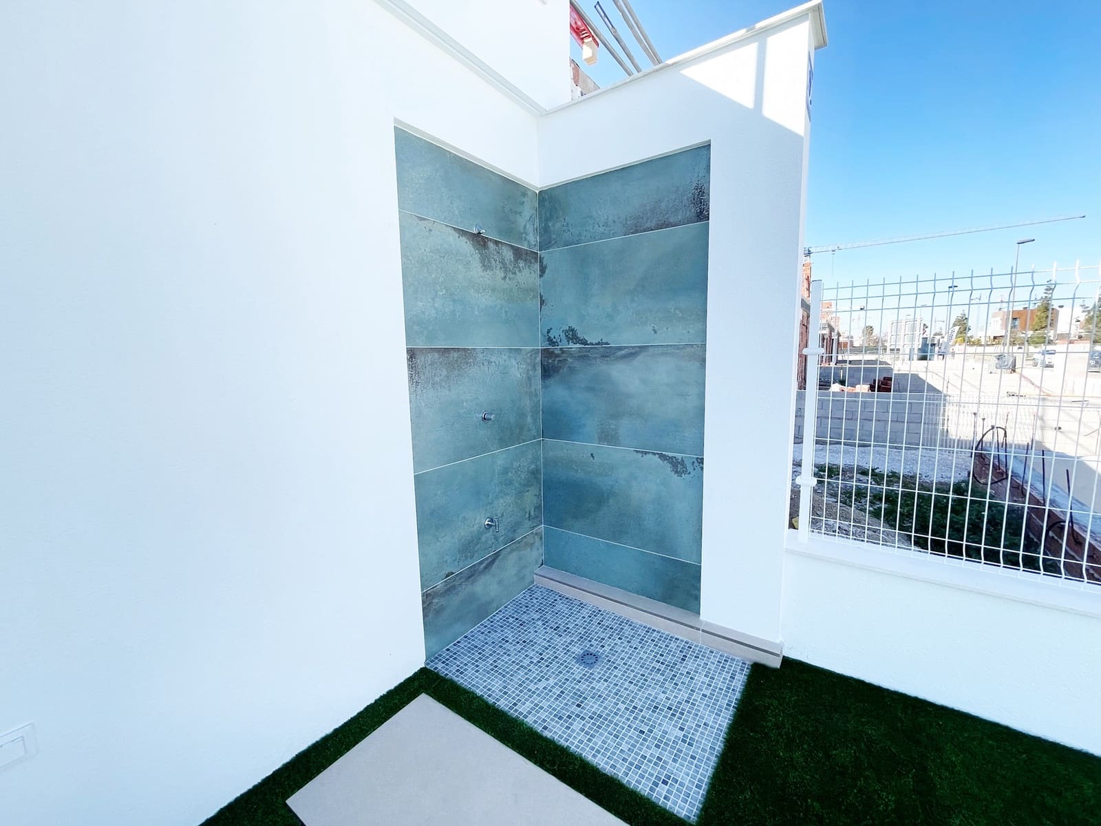 Chalet de 3 habitaciones en Los Alcázares en venta - 466.950 € (Ref: 8756683)