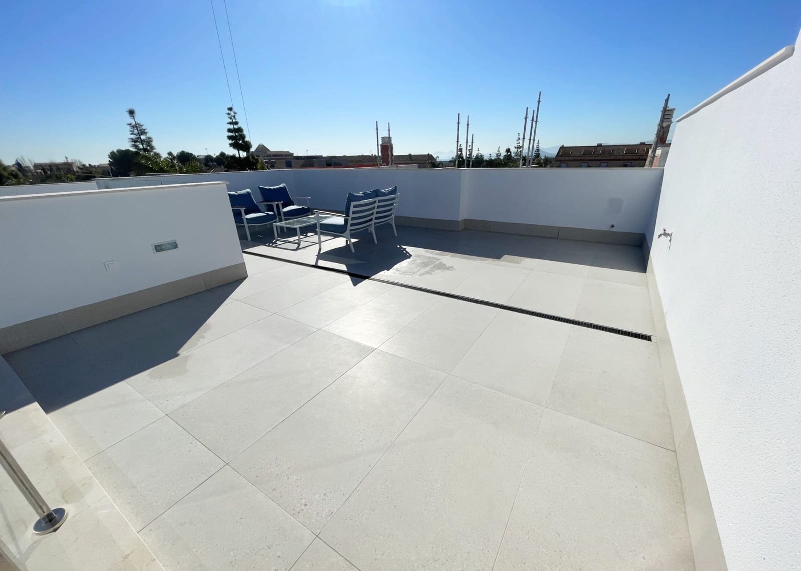 Chalet de 3 habitaciones en Los Alcázares en venta - 466.950 € (Ref: 8756683)