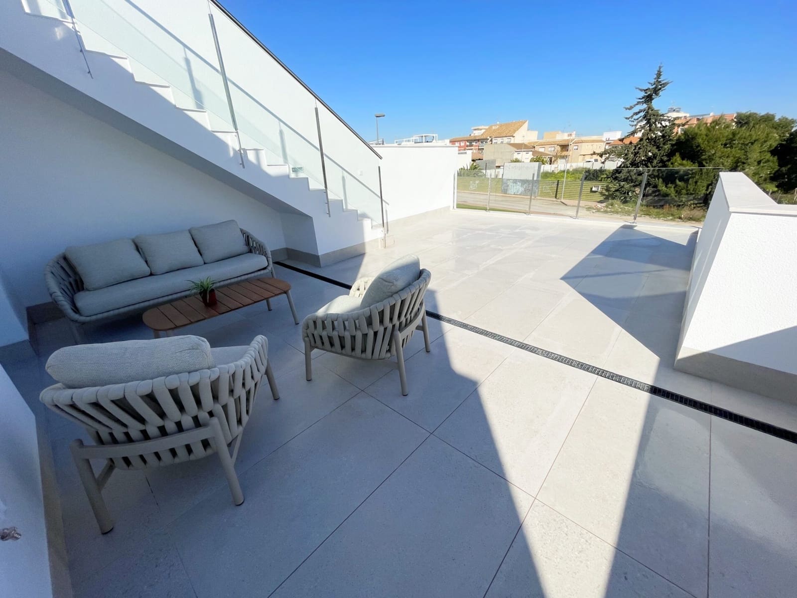 Chalet de 3 habitaciones en Los Alcázares en venta - 466.950 € (Ref: 8756683)