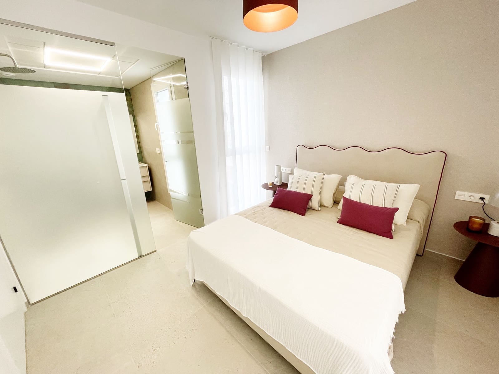 Chalet de 3 habitaciones en Los Alcázares en venta - 466.950 € (Ref: 8756683)