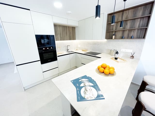 3 chambre Villa/Maison à vendre à Los Alcázares - 466 950 € (Ref: 8756683)