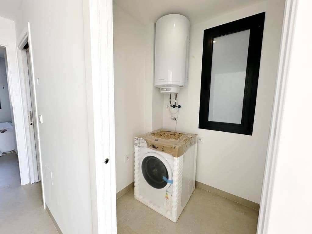 2 soveværelse Lejlighed til salg i Mar de Cristal - € 357.950 (Ref: 9019146)