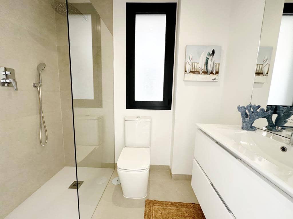 2 soveværelse Lejlighed til salg i Mar de Cristal - € 357.950 (Ref: 9019146)