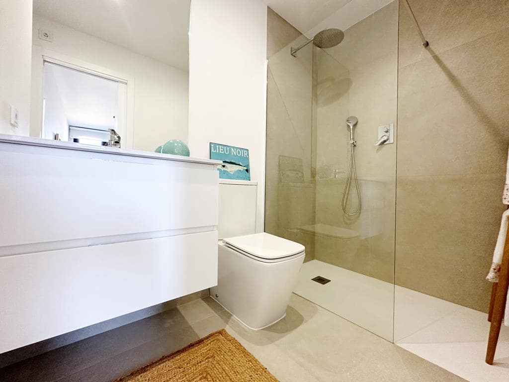 2 soveværelse Lejlighed til salg i Mar de Cristal - € 357.950 (Ref: 9019146)