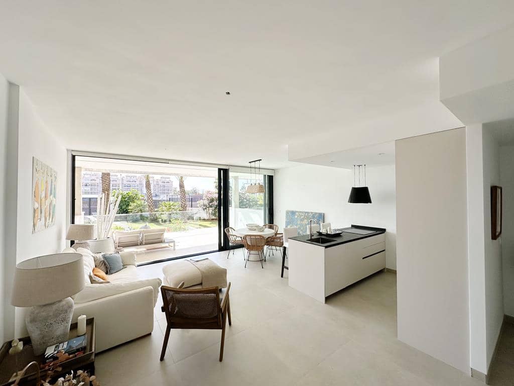 2 bedroom Apartment for sale in Mar de Cristal - € 304,950 (Ref: 9019147)