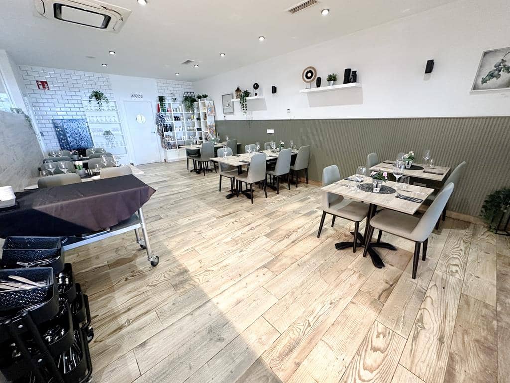 Kommersiell til salgs i Torre-Pacheco - € 60 000 (Ref: 9030512)