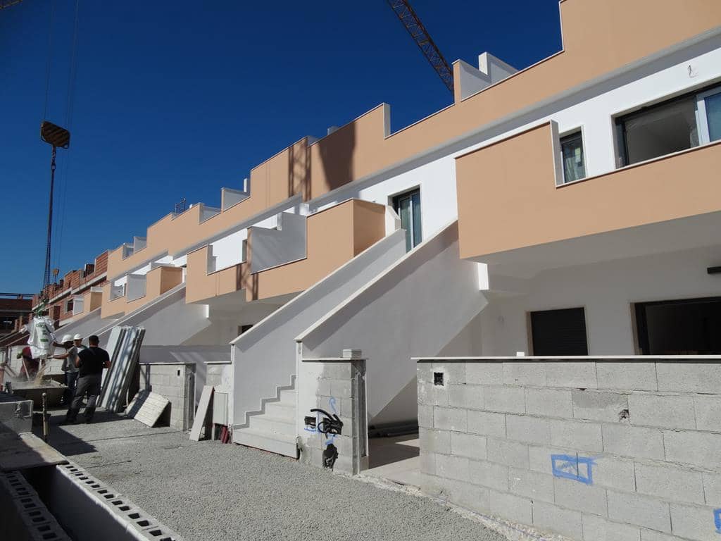 3 bedroom Apartment for sale in Pilar de la Horadada - € 284,950 (Ref: 9057024)