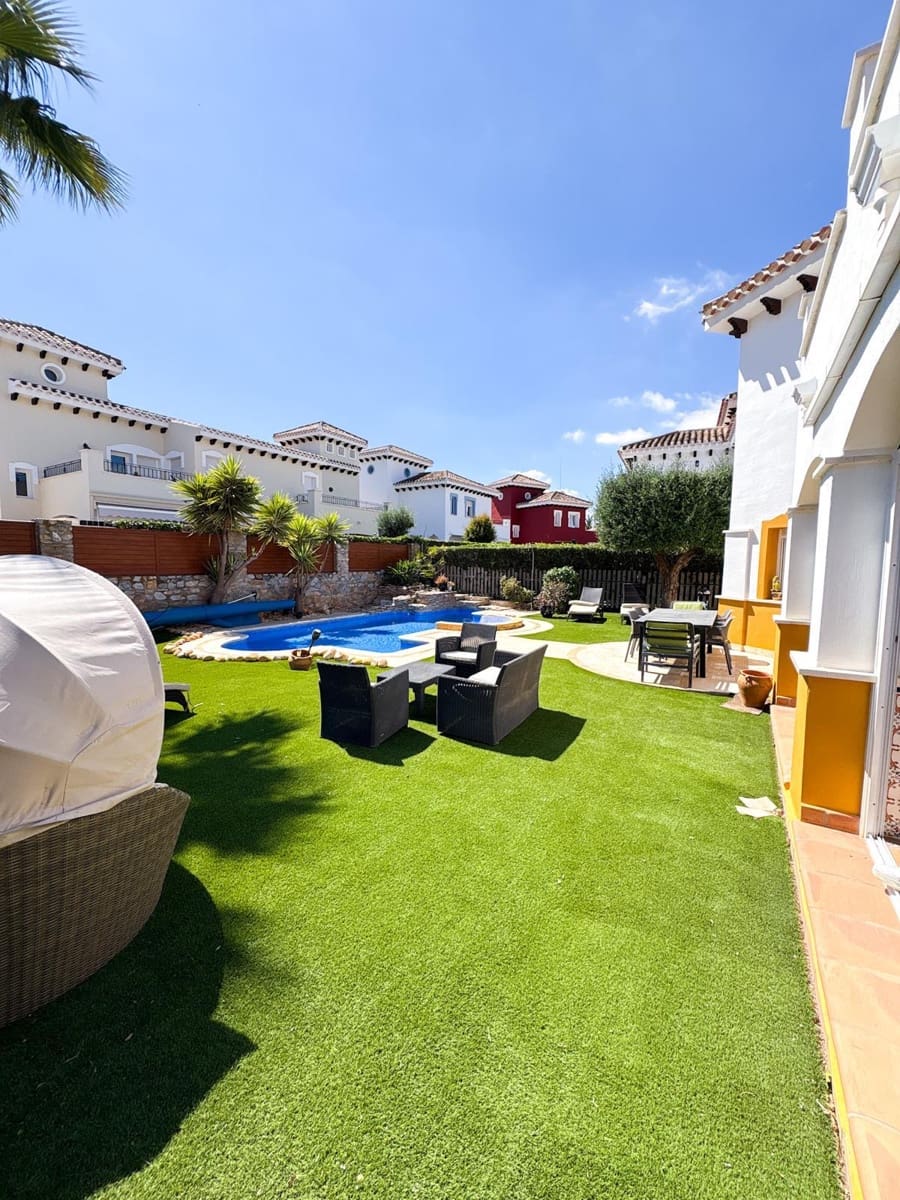 4 soverom Villa til salgs i Mar Menor Golf Resort med svømmebasseng garasje - € 650 000 (Ref: 9084246)