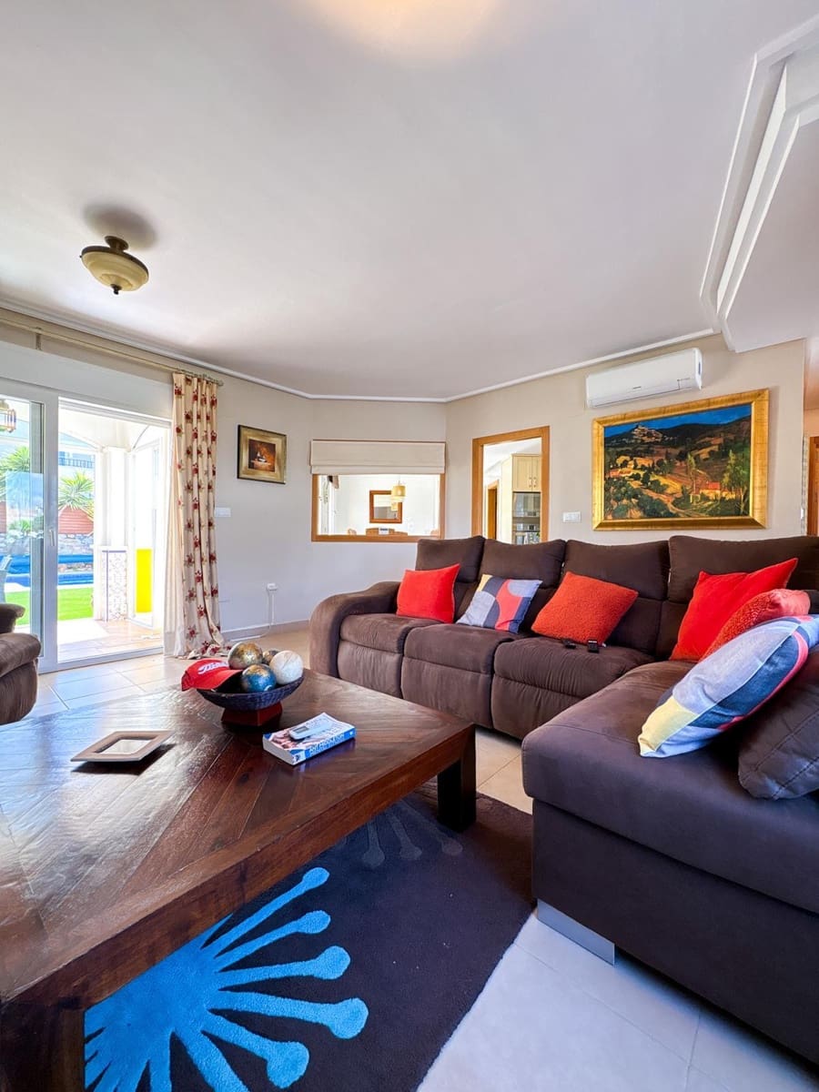 4 soverom Villa til salgs i Mar Menor Golf Resort med svømmebasseng garasje - € 650 000 (Ref: 9084246)