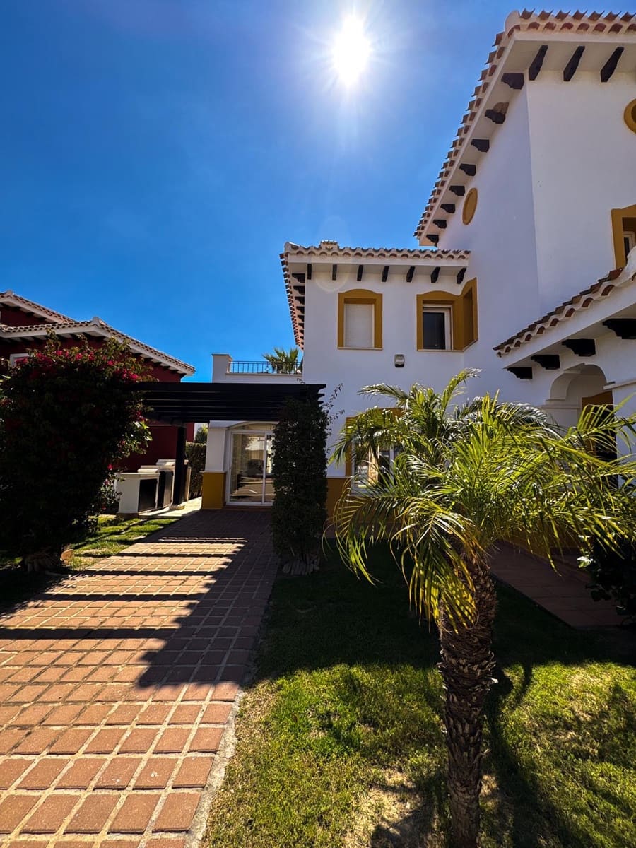4 soverom Villa til salgs i Mar Menor Golf Resort med svømmebasseng garasje - € 650 000 (Ref: 9084246)