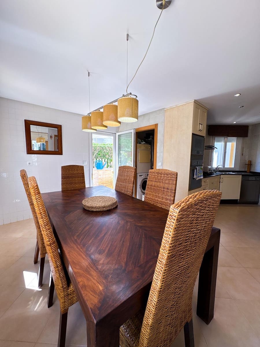 4 soverom Villa til salgs i Mar Menor Golf Resort med svømmebasseng garasje - € 650 000 (Ref: 9084246)