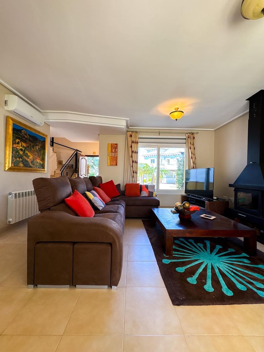 4 soverom Villa til salgs i Mar Menor Golf Resort med svømmebasseng garasje - € 650 000 (Ref: 9084246)