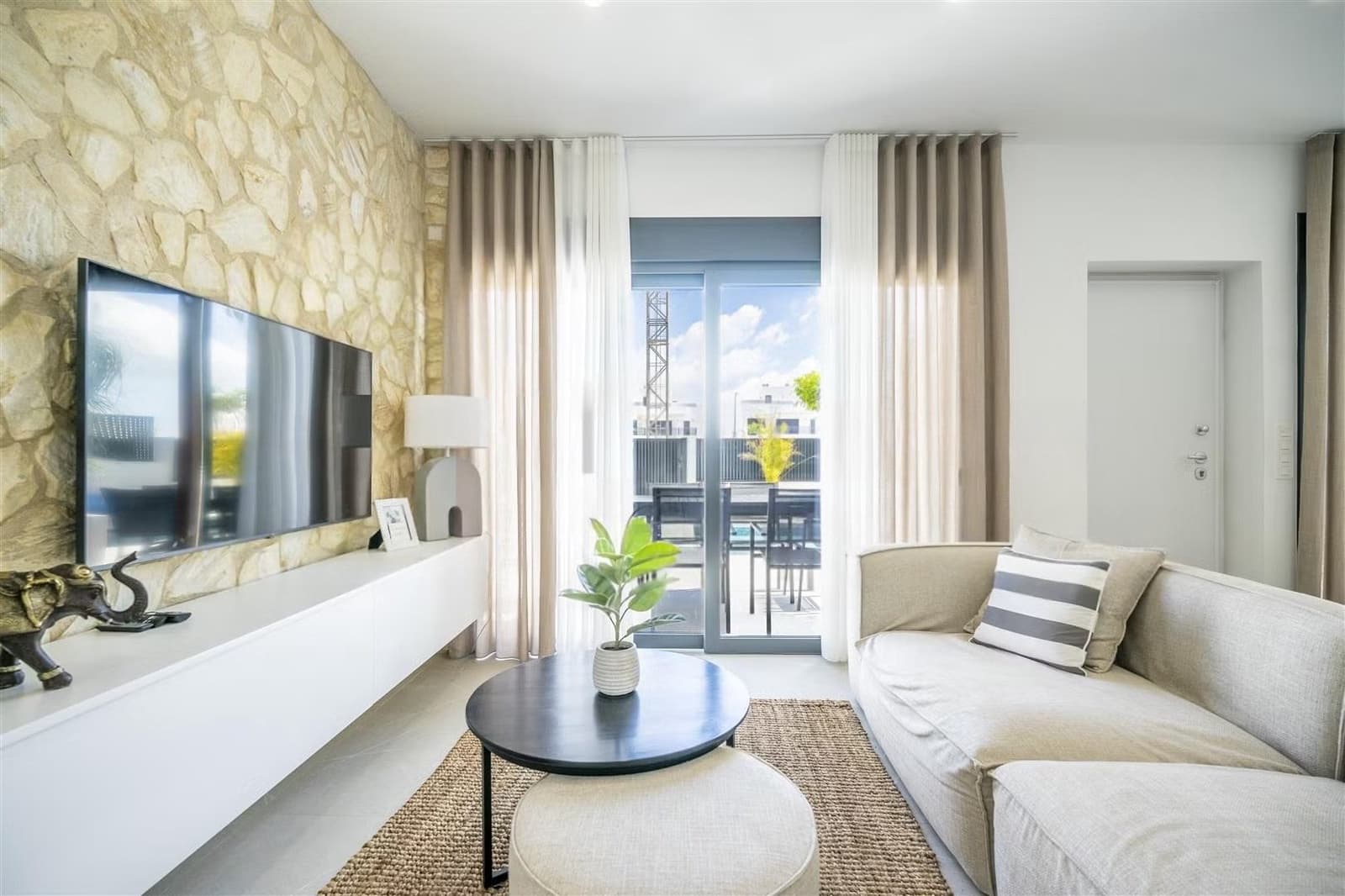 4 bedroom Villa for sale in Torre-Pacheco - € 950,000 (Ref: 9111316)