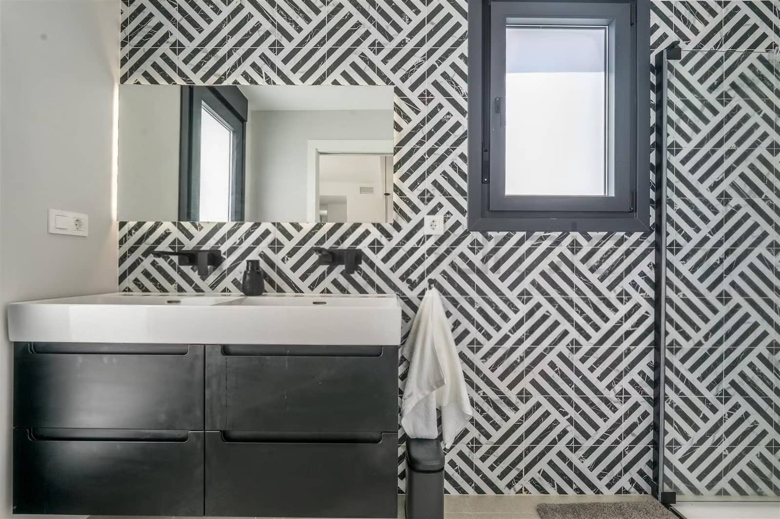 4 bedroom Villa for sale in Torre-Pacheco - € 950,000 (Ref: 9111316)