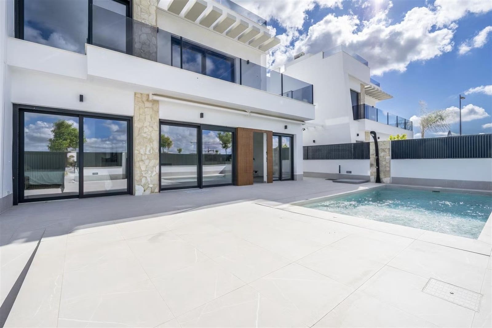 3 bedroom Villa for sale in Torre-Pacheco with pool - € 799,000 (Ref: 9111317)