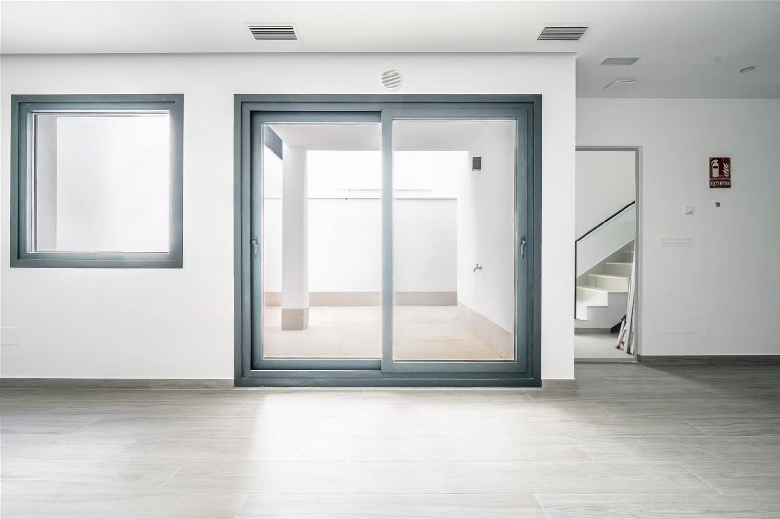 3 bedroom Villa for sale in Torre-Pacheco with pool - € 799,000 (Ref: 9111317)