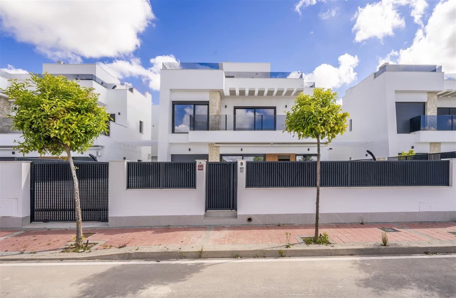 3 bedroom Villa for sale in Torre-Pacheco with pool - € 799,000 (Ref: 9111317)