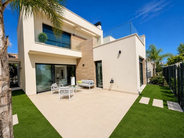 3 slaapkamer Villa te koop in Los Alcázares - € 460.000 (Ref: 9341750)
