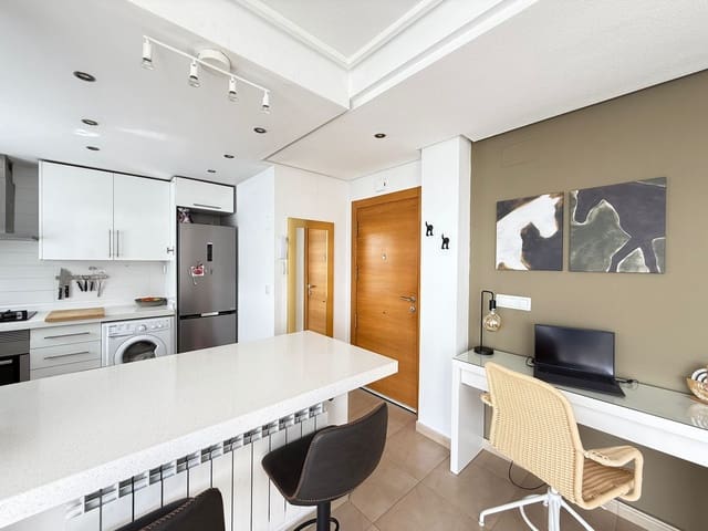 2 bedroom Apartment for sale in Avileses, Murcia city - € 149,950 (Ref: 9348506)